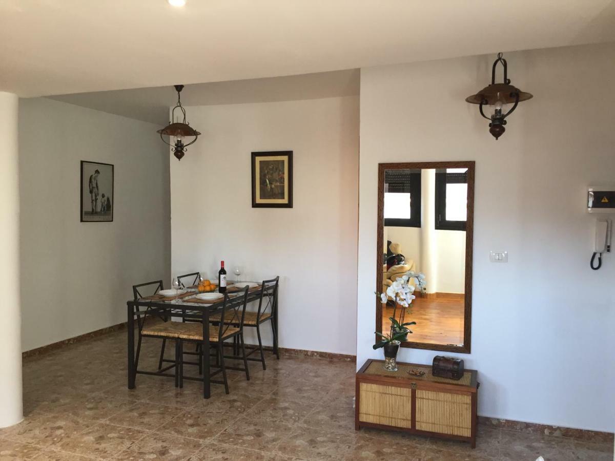 Apartamento Situado En El Centro De Santa Cruzアパートメント エクステリア 写真